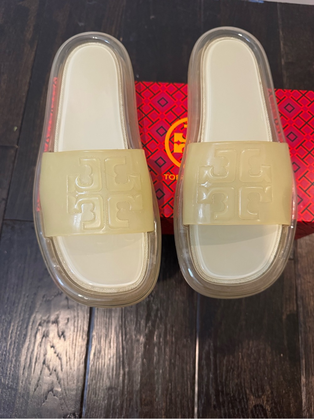 Tory Burch bubble Jelly Slide Sandals in ivory size 8
